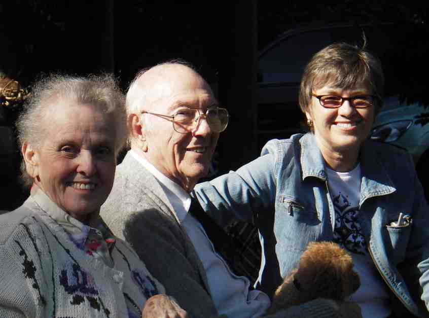 Lorraine, Dad, Joan
